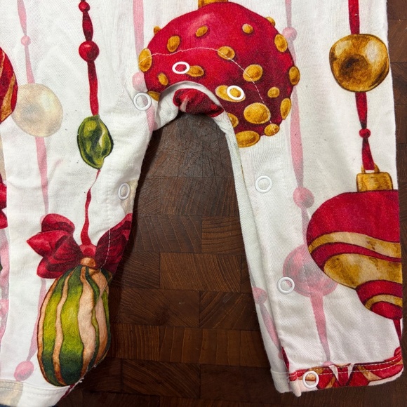 Little Bum Bums Bamboo Christmas Ornaments Romper Size 6-9 months - Picture 5 of 5